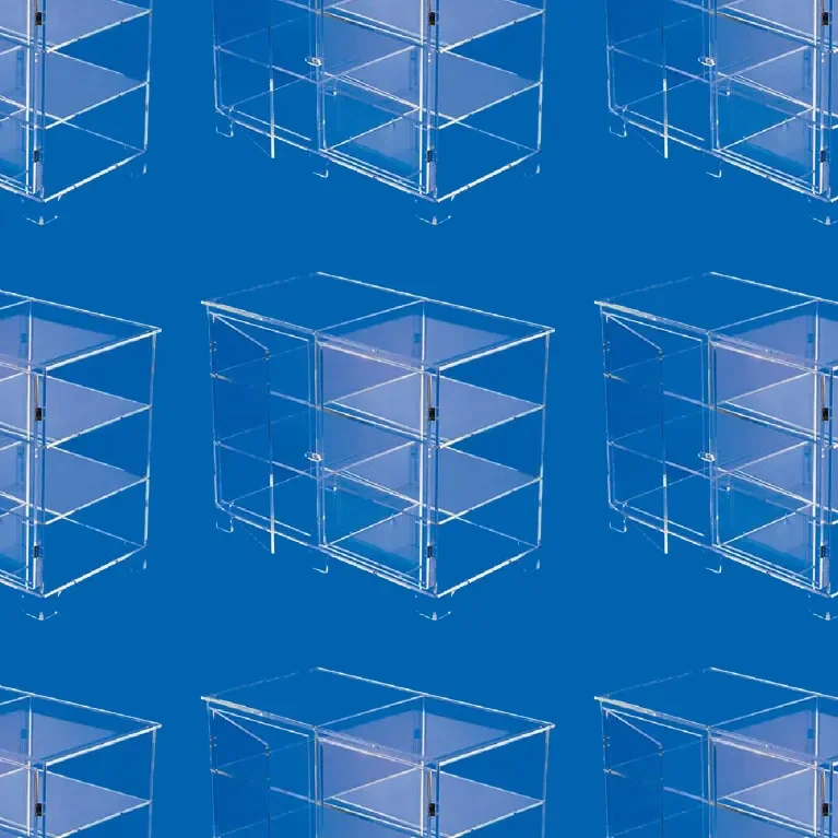 Tables en plexiglas : design, solidité et modernité