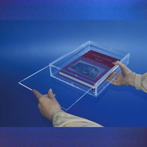 Coffret plexiglas à glissière