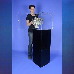 Vitrine à Clé sur Socle Noir