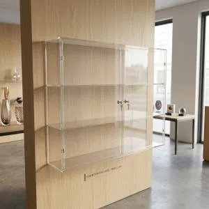 Vitrine à clé en plexiglas sur mesure