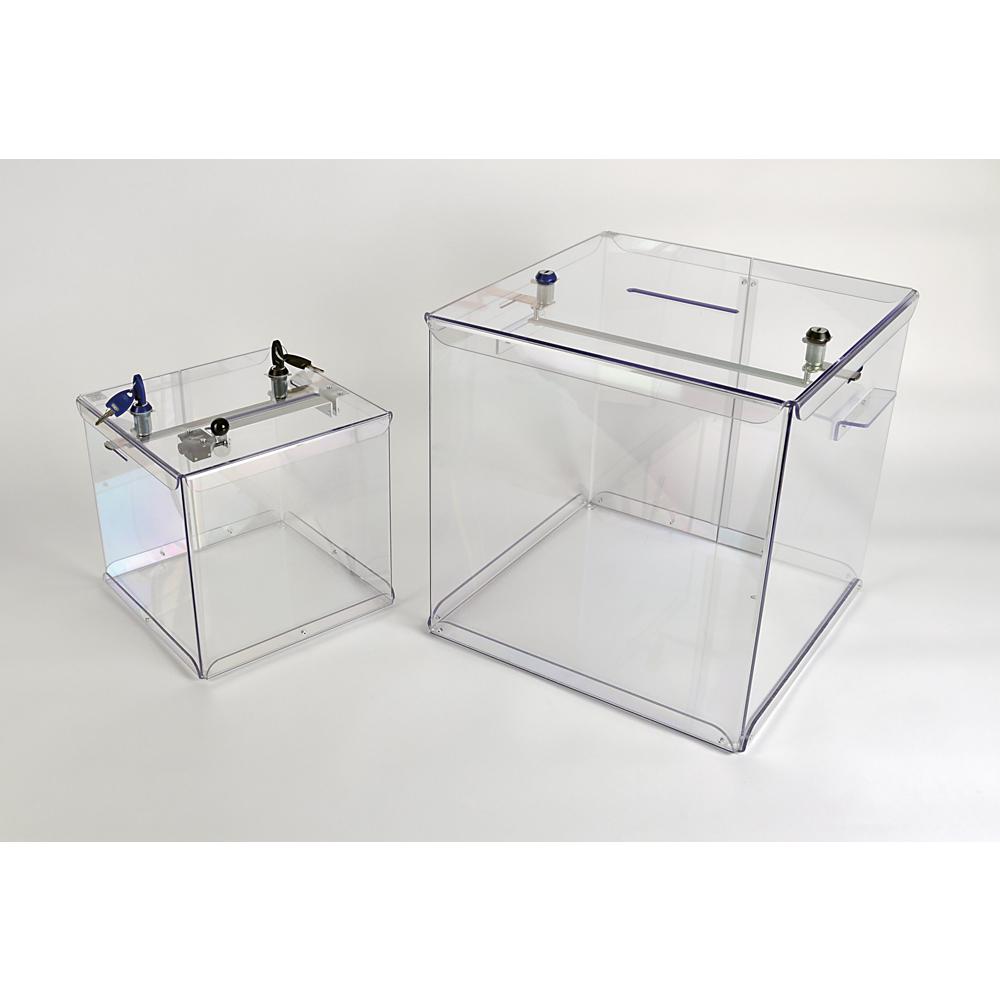 Urnes et isoloirs de vote